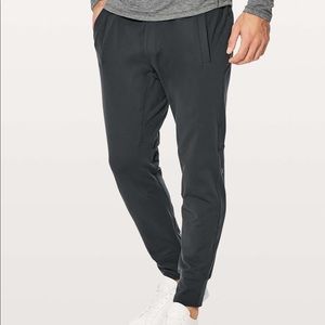 Lululemon Intent Jogger — Obsidian